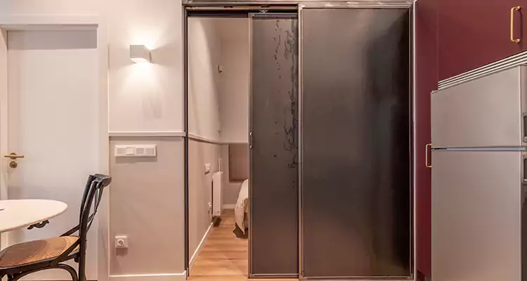 We Fix Closet Sliding Door in Palm Coast, FL 