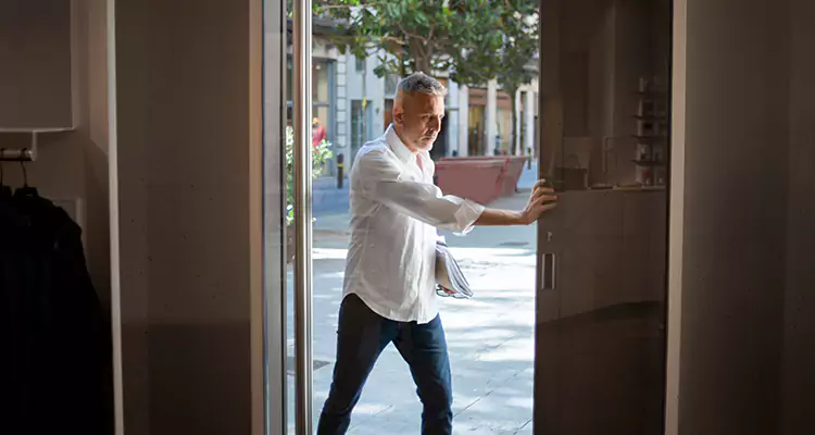 Track Cleaning and Repair for Stuck Doors in Palm Coast, FL